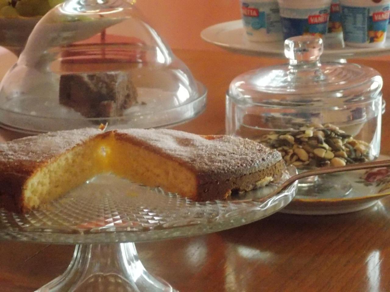 B&B Le Camelie Del Bosco Baiardo Екстериор снимка