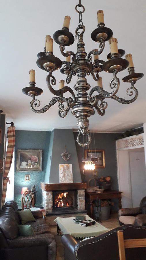 B&B Le Camelie Del Bosco Baiardo Екстериор снимка